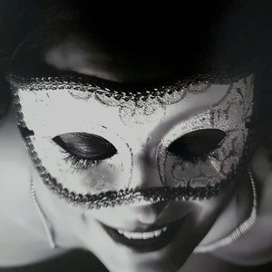 Meet your Posher, Chiara